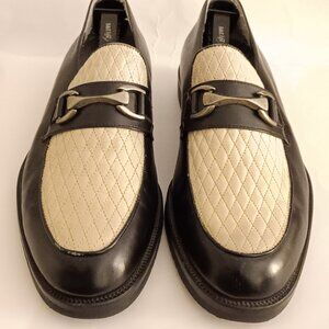 MENS TWO-TONE LEATHER CASUAL SLIP-ON DRESS SHOE - 11M - BLACK /TAN